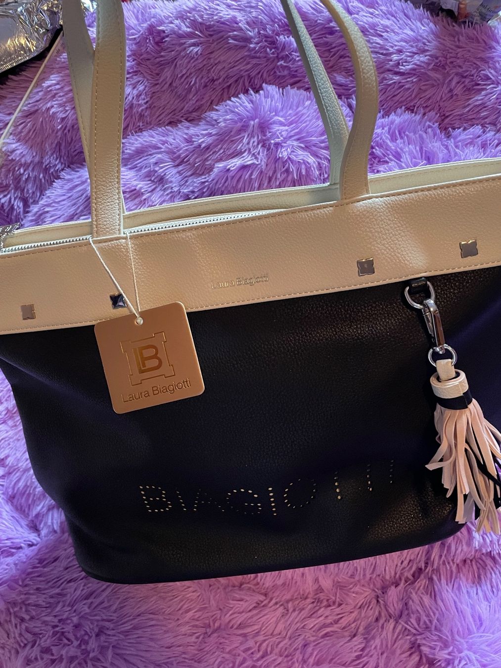Laura Biagiotti Borse da donna: Laura Biagiotti Tasche – Nuovo (secondo la descrizione) da Taverne venduto da Monica80