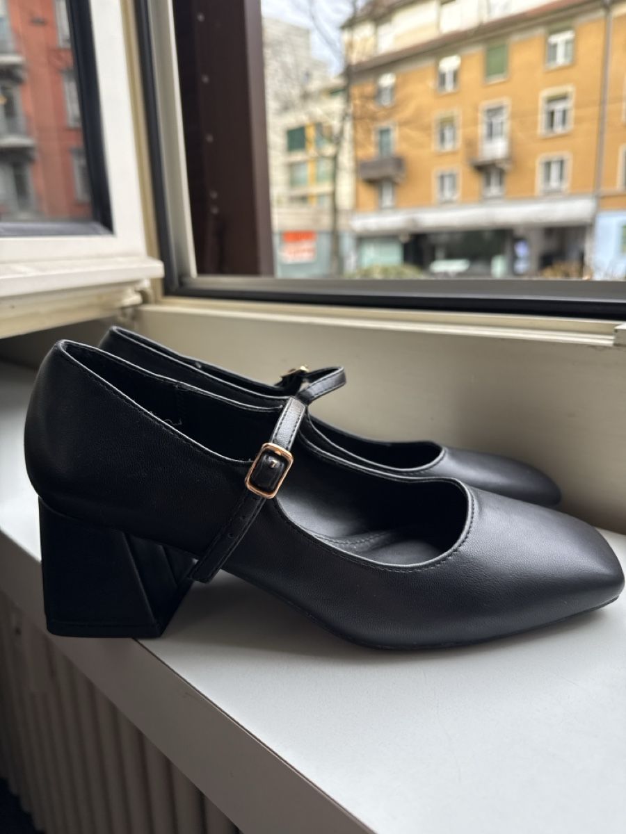 Scarpe da donna: Mary Jane – Nuovo (secondo la descrizione) da Zürich venduto da alessandra97_