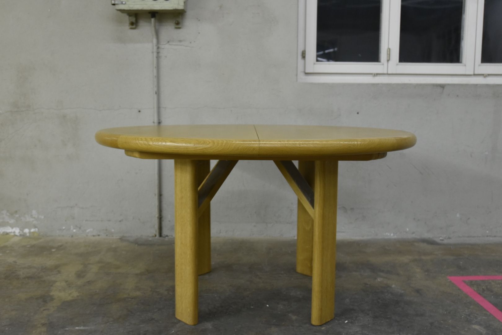 Tavoli: runder Vintage Tisch ausziehbar Eiche – Usato da Lichtensteig venduto da Usedinstorecom 1