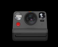 Polaroid Now / I-Type Instant Kamera schwarz (NEU)