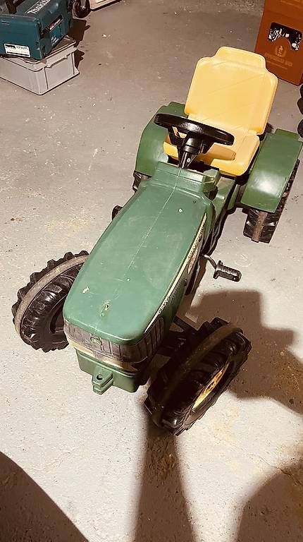 John Deere Trattori: Trettraktor John Deere – Usato da Hirschthal venduto da Schnugel10