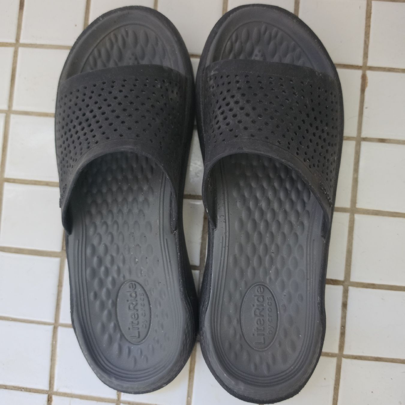 Damenschuhe: Crocs LiteRide  – Gebraucht aus Dübendorf von Hexenhaus0
