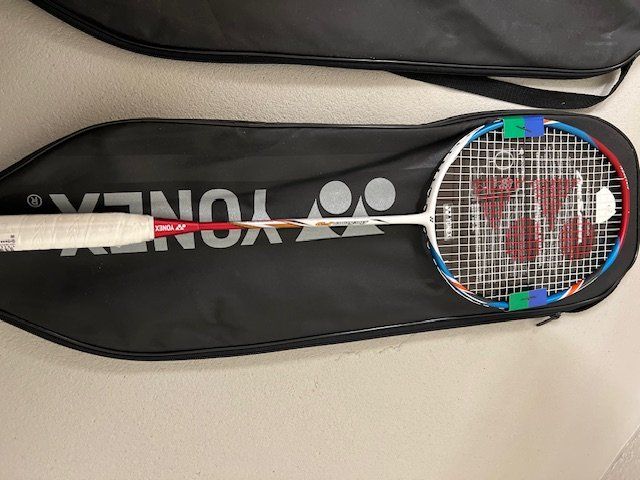 Yonex Schläger: YONEX Badminton Racket - neu – Neu und originalverpackt aus Niederweningen von zw4_s78j 1
