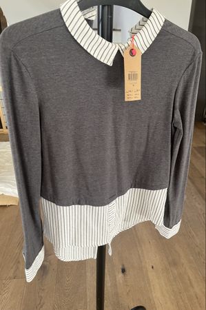 Graues Shirt mit Hemdkragen-Optik, Grösse M, Herbst