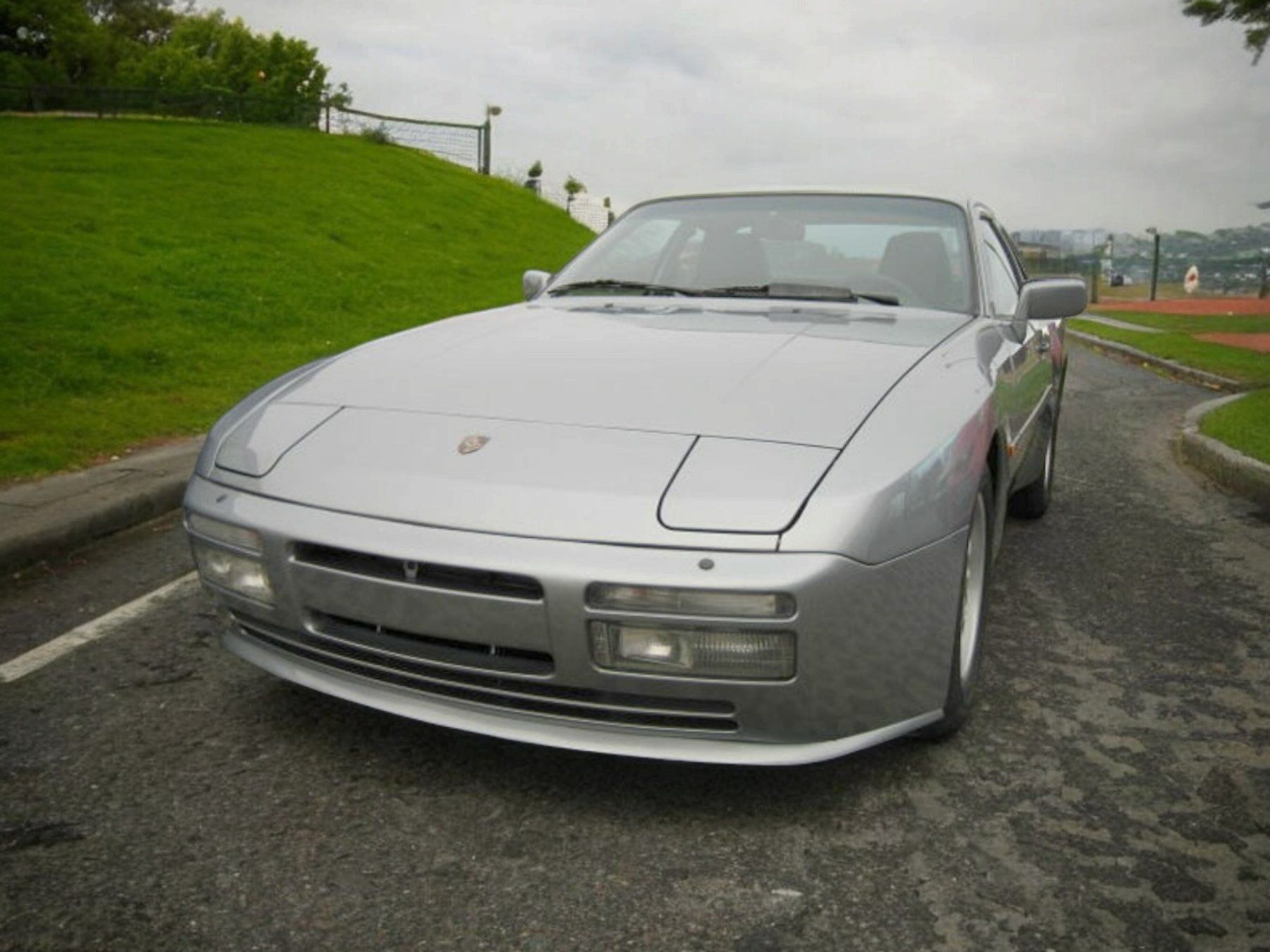 Porsche Tutti pezzi di ricambio auto: Porsche 944 S2/Turbo GFK-Frontlippe – Nuovo (secondo la descrizione) da Cham venduto da Roellin-racing-shop 1