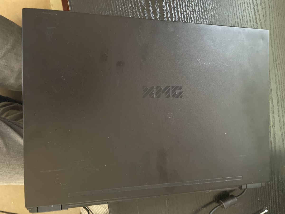 Notebook: Gaming Laptop XMG Bastler – Difettoso da Abtwil SG venduto da Kueng.MultiOutlet 8