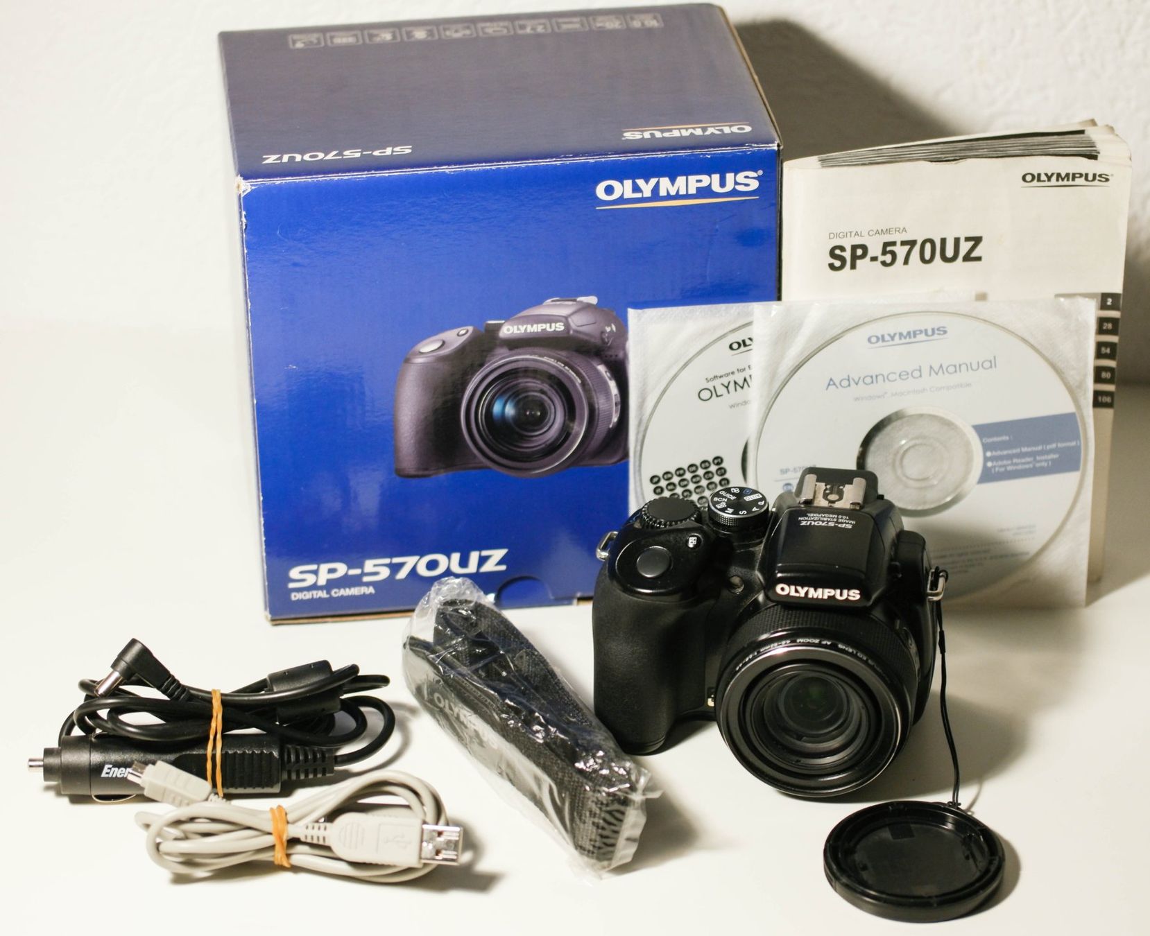 Olympus Appareil photo: Lesen: Olympus SP570UZ Digitalkamera – D'occasion à Thörishaus par vintagger 1