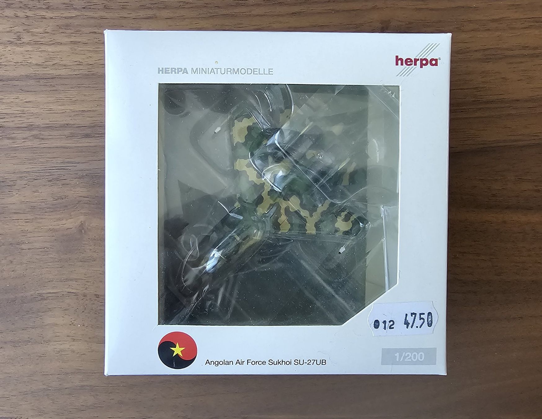 Herpa Kit di modellismo & Modellini statici: Sukhoi Su-27UB Flanker, Angolan Air Force – Nuovo e nell'imballaggio originale da Zürich venduto da x24CBR1000 1