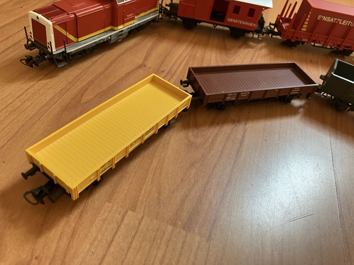 Märklin Modelleisenbahnen: Märklin Güterzug 8 Stk H0 – Gebraucht aus Schönenwerd von Lichi 3