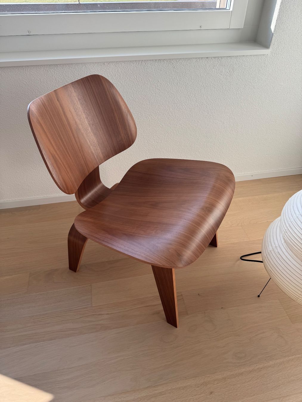 Vitra Sessel: Vitra Plywood LCW – Neu (gemäss Beschreibung) aus Solothurn von kantimo15