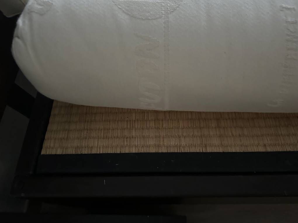 Lits: Lit futon cadre et matelas – D'occasion à Préverenges par fabi777 2