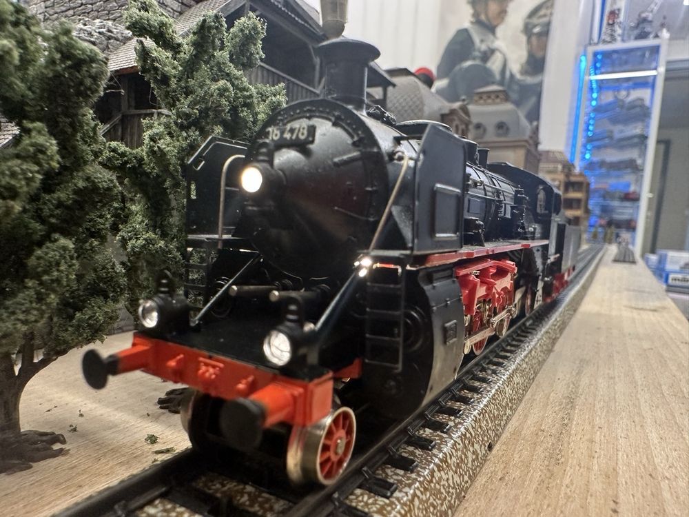 Märklin Trains électriques: Märklin 3093 DB BR 18 – D'occasion à Lupsingen par New-Haven