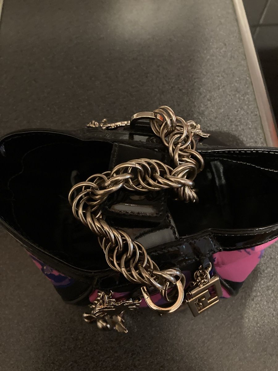 Borse da donna: Sac Versace x H&M, chaîne dorée, tendance – Nuovo (secondo la descrizione) da Plan-les-Ouates venduto da Namorona 3