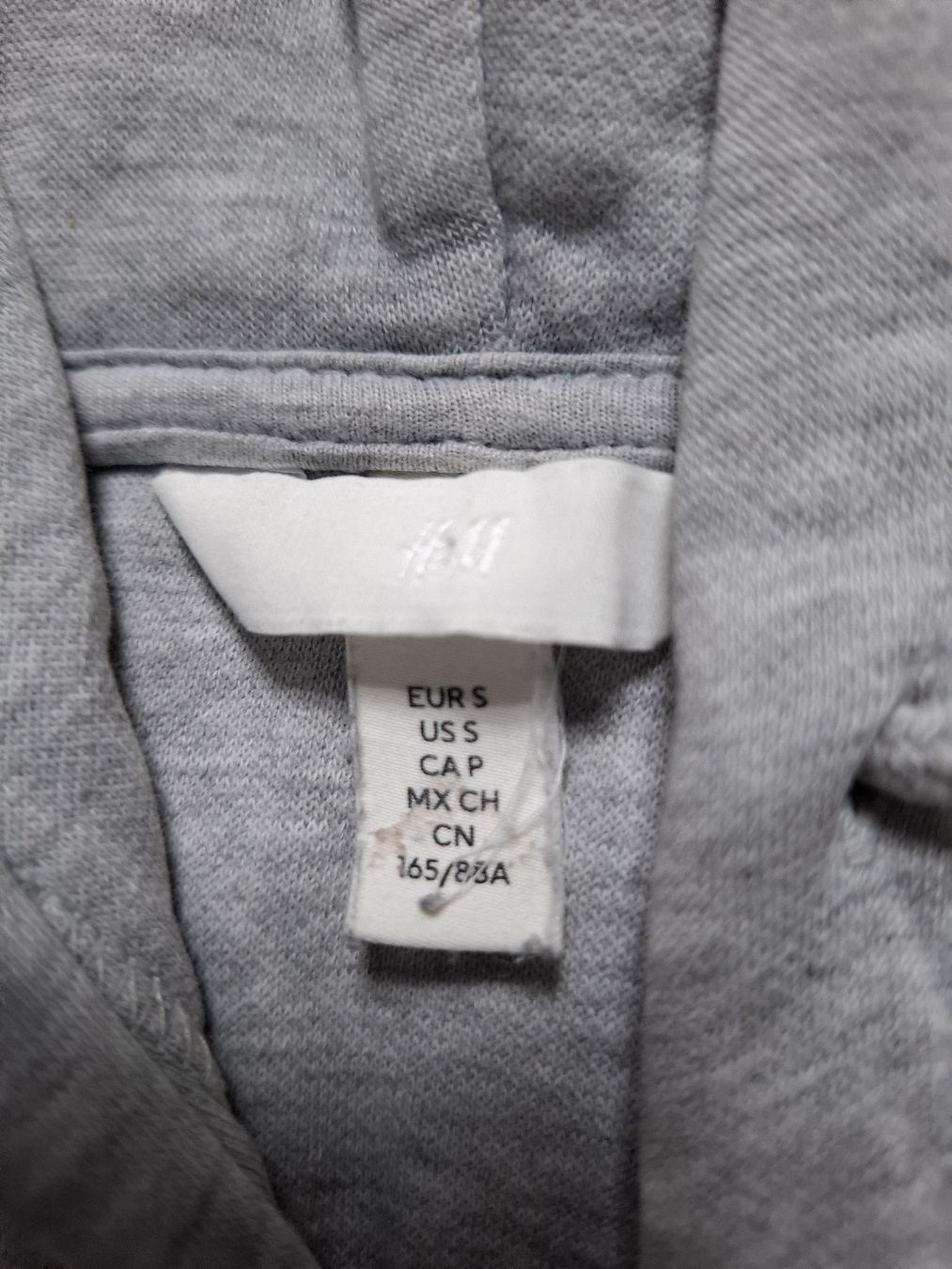 H&M Giacche: Zip Hoodie Gr. S (36), hellgrau, Kapuzenpullover – Usato da Urtenen-Schönbühl venduto da nerdgirl 1