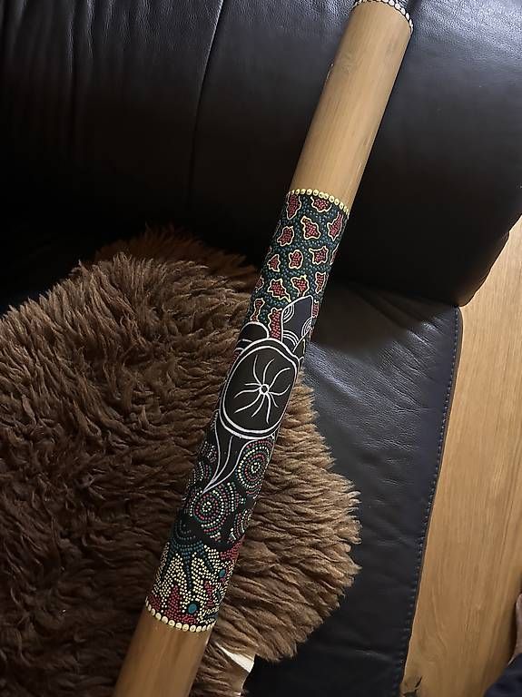 Instruments de musique: didgeridoo – D'occasion à Cumbel par CCREED 2