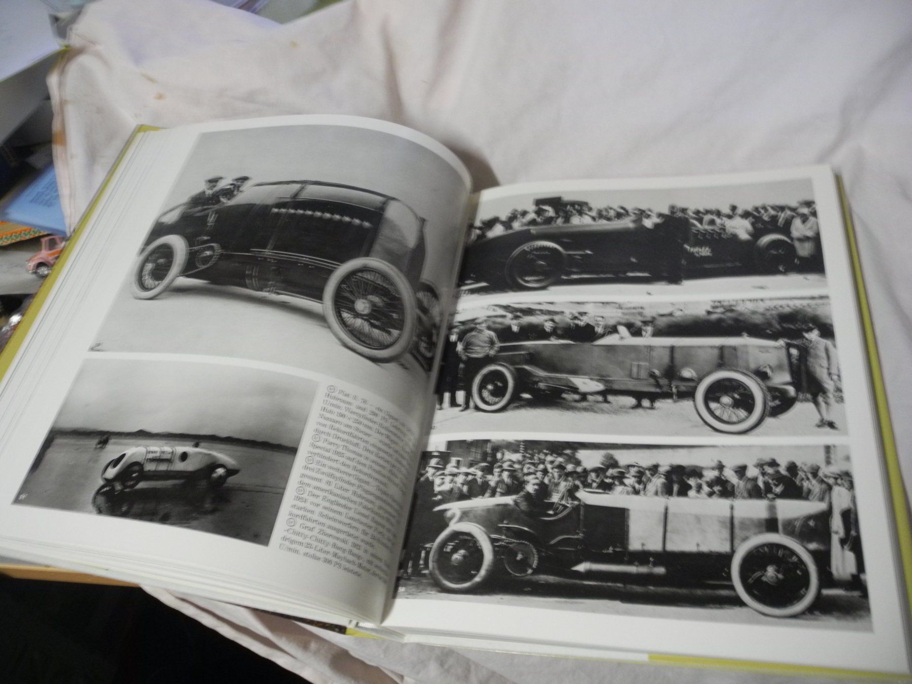 Libri: BUCH   DAS GROSSE BUCH DER OLDTIMER  IM UMKARTON  SEHR GUT – Usato da Gurtnellen venduto da Murmeli99 6