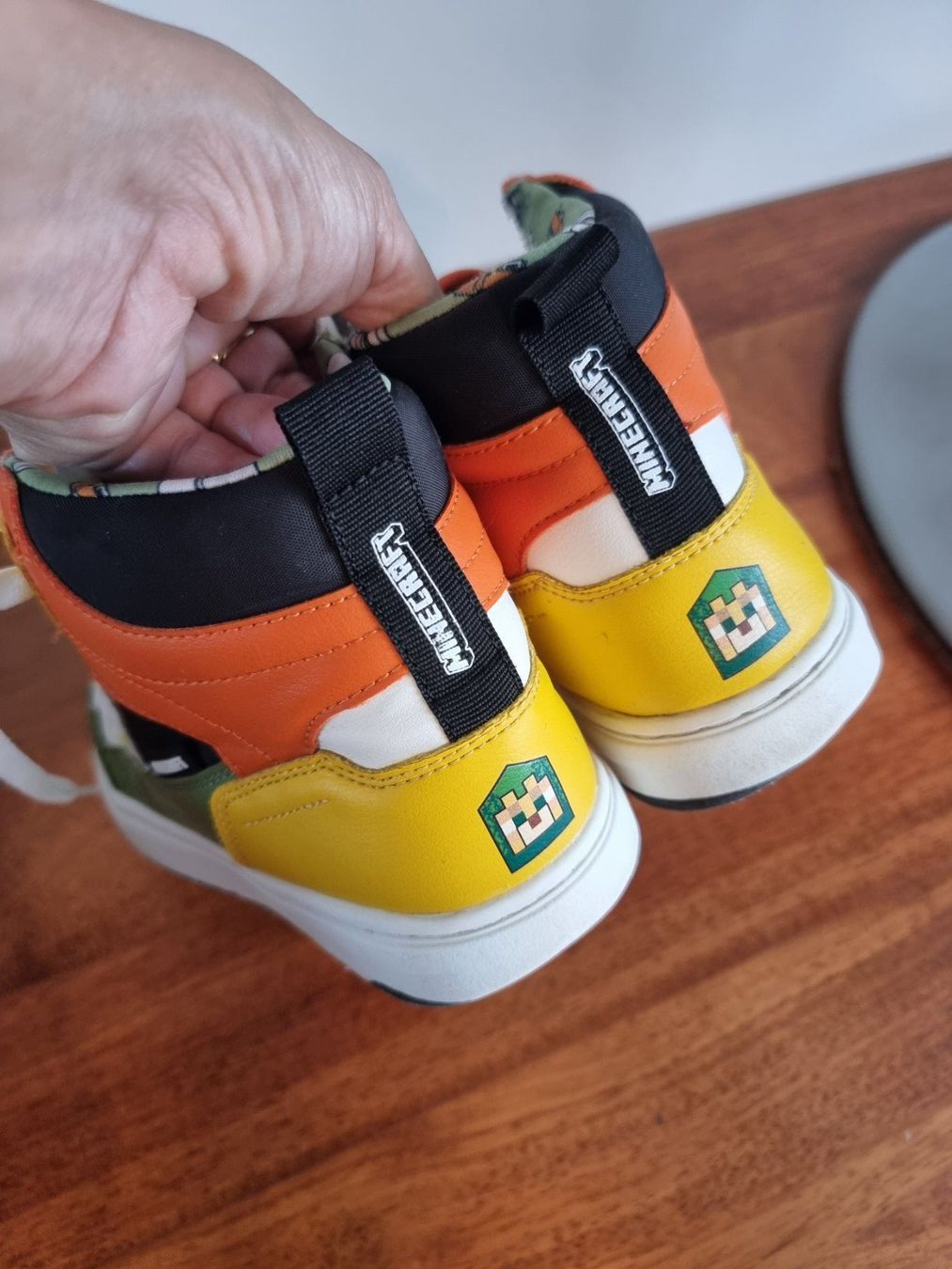 Scarpe da uomo: Minecraft Sneaker High Top bunt Grösse 35 – Usato da Zug venduto da Pietzke 2