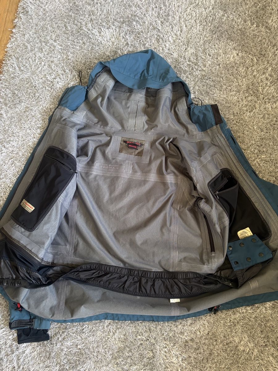 Mammut Giacche: Mammut GORE-TEX Jacket - Men's L – Difettoso da Brislach venduto da edu_t6pq 7
