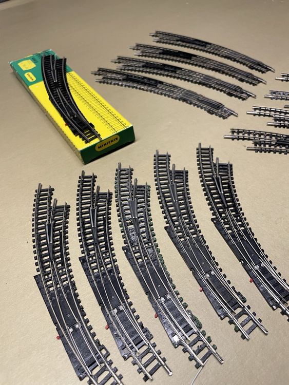 Minitrix / Trix N Scale Flexible Straight Track - 10-Piece Pack, 730mm Each