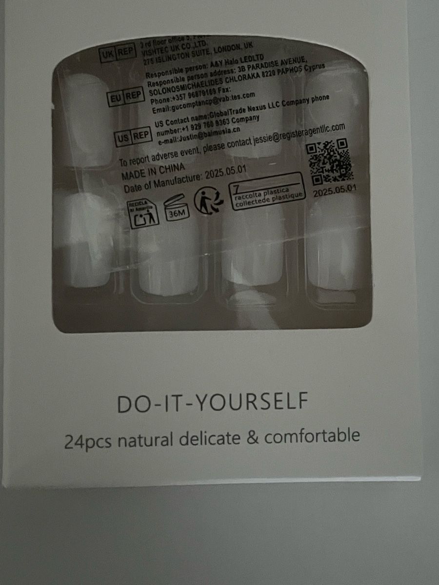 Ongles artificiels: Lot de Faux ongles – Neuf (Voir description) à Lausanne par LILI0125 4