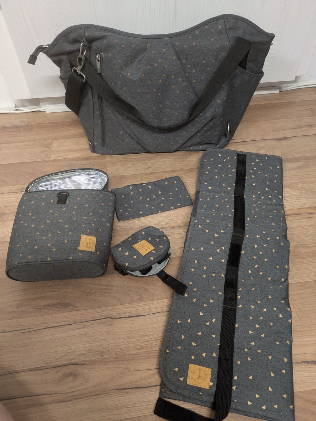 Lässig Sacs & sacs à dos: Zwillings- oder Geschwisterwickeltasche – D'occasion à Schinznach-Dorf par Schlossblick