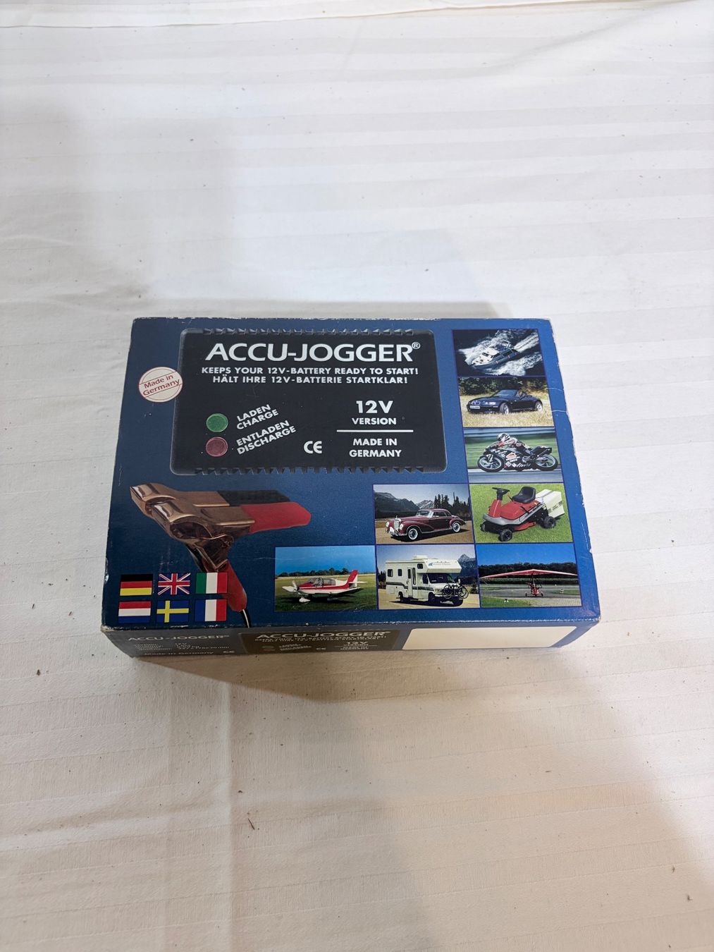 Caricatori & Batterie: Accu-Jogger 12V Batterieladegerät – Usato da Sevelen venduto da Tschitschi