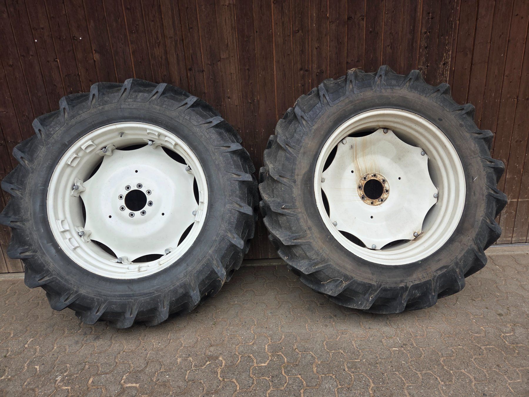 Pneumatici & Ruote complete: Räder Fiat Traktor – Usato da Niederhünigen venduto da LM-Mech