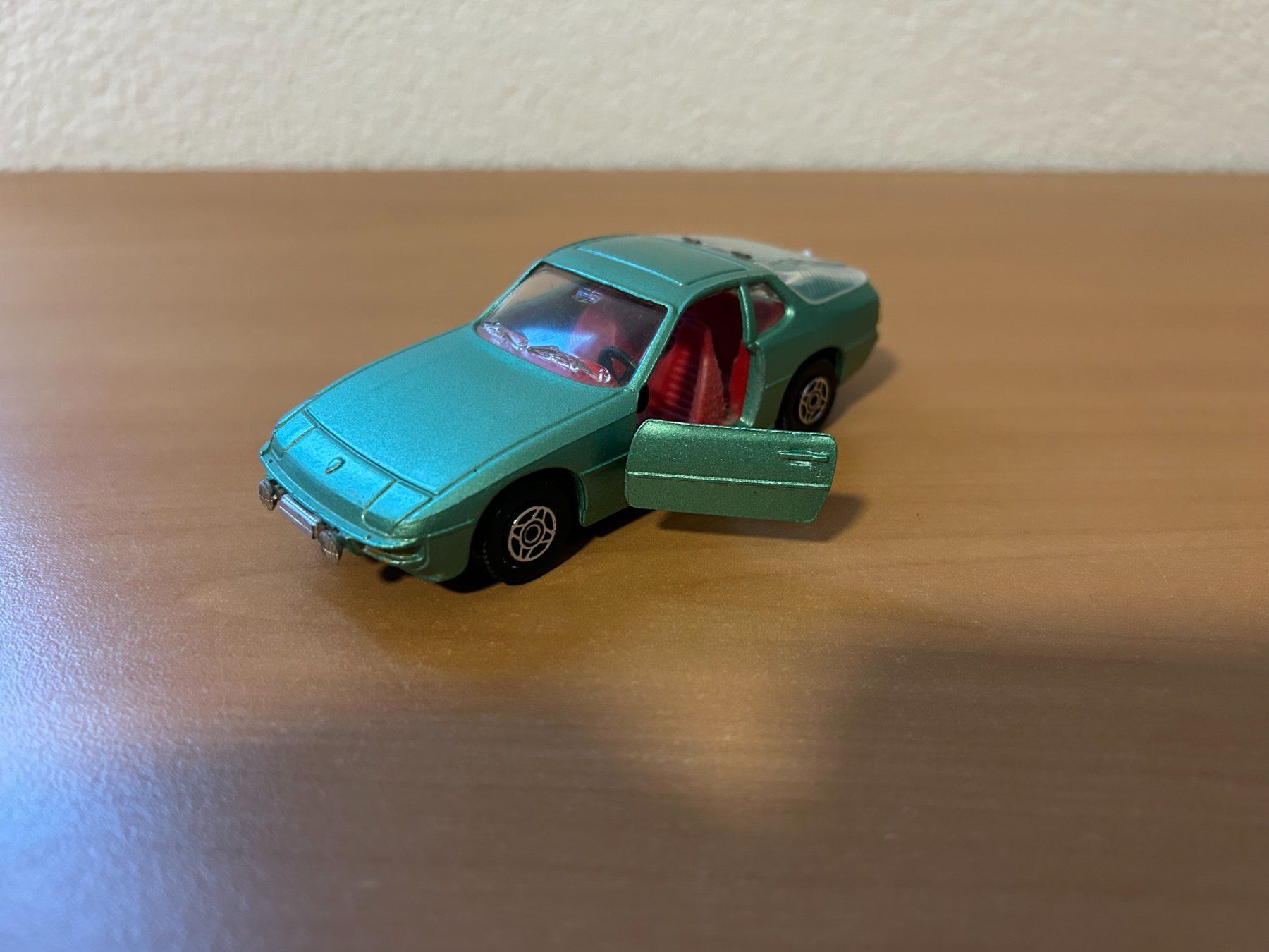 Corgi Toys Modellini d'auto: Porsche924 Corgi-Toys – Usato da Schafisheim venduto da Ducati57 3