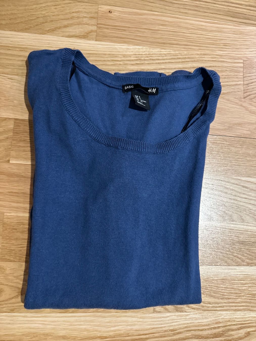 H&M Pullover & Sweatshirts: H&M Basic Pulli, Grösse S – Gebraucht aus Zürich von cfh_cg22