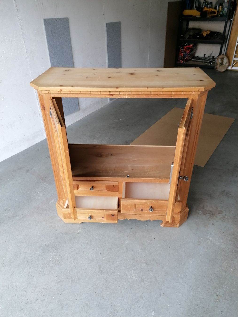 Articoli in legno: Arvenholz Kommode  – Usato da Schleitheim venduto da Hotpoyo 5
