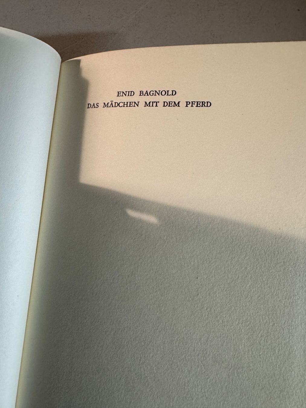 Livres: Enid Bagnold - Das Mädchen mit dem Pferd – D'occasion à Erstfeld par Mario_boe0 2