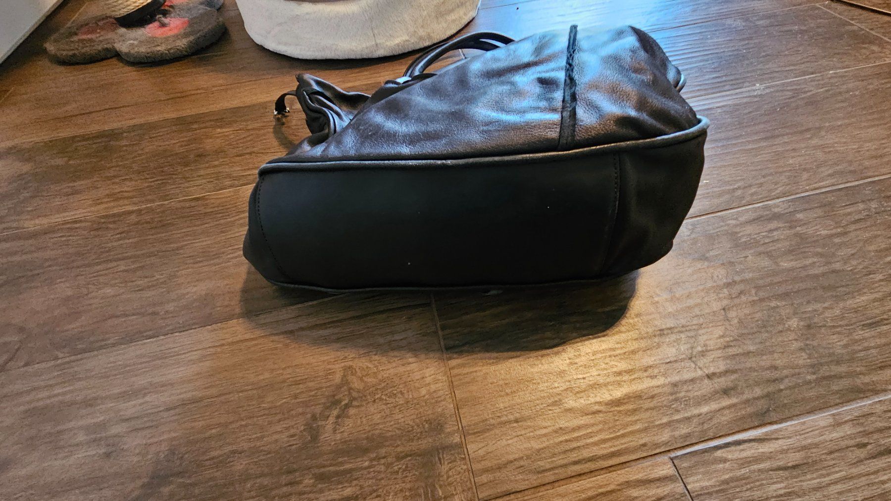 Coccinelle Borse da donna: Coccinelle Ledertasche schwarz – Usato da Dietlikon venduto da beapaoli 3