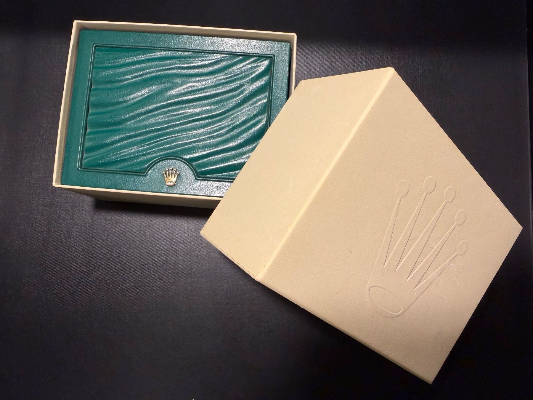 Rolex Orologi: ROLEX - SUBMARINER DATE - SERTI DIAL (SULTAN) – Usato da Baden venduto da Gilani_Lux_AG 5