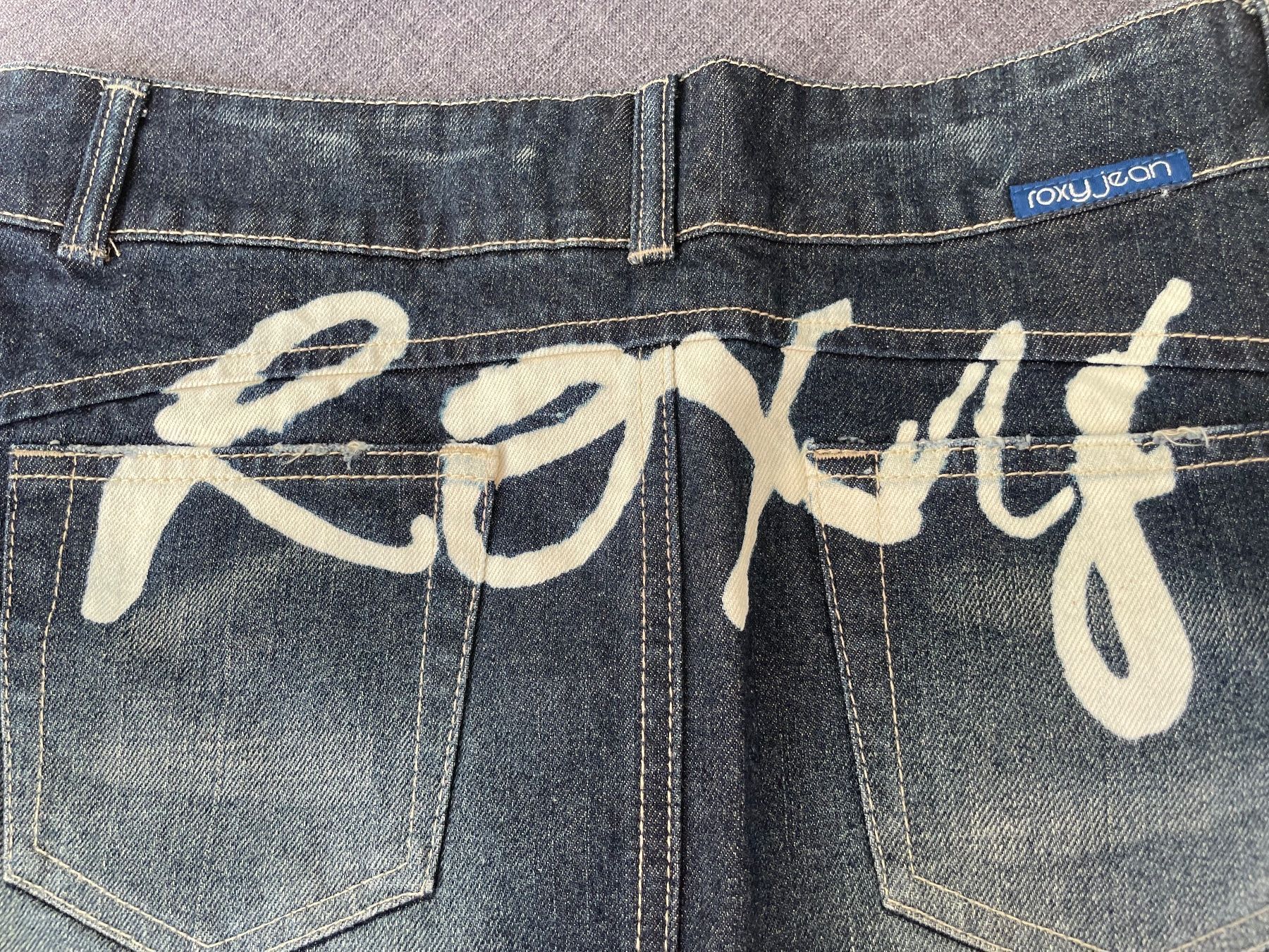 Roxy Gonne: Jeansrock Roxy mit Print Gr S – Nuovo (secondo la descrizione) da Zürich venduto da Pony74 4