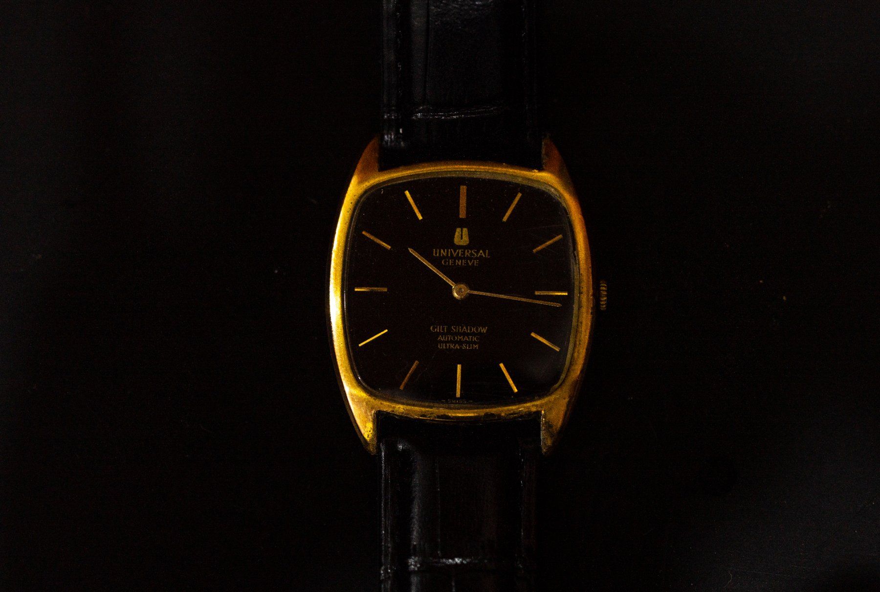Universal Genève Uhren: Universal Geneve Gilt-Shadow Ultra slim – Gebraucht aus Genève von Hiakoo 3