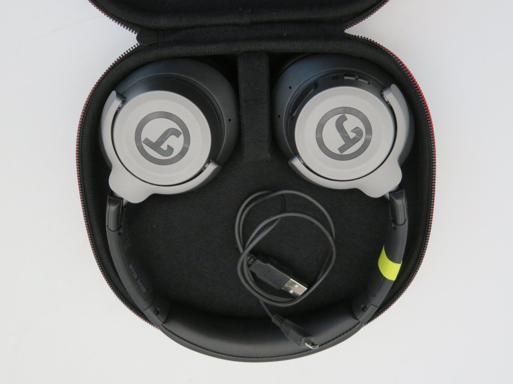 Teufel Cuffie: Teufel Over-Ear Bluetooth-Kopfhörer – Usato da Reinach BL venduto da WBZ-Flohmarkt 4