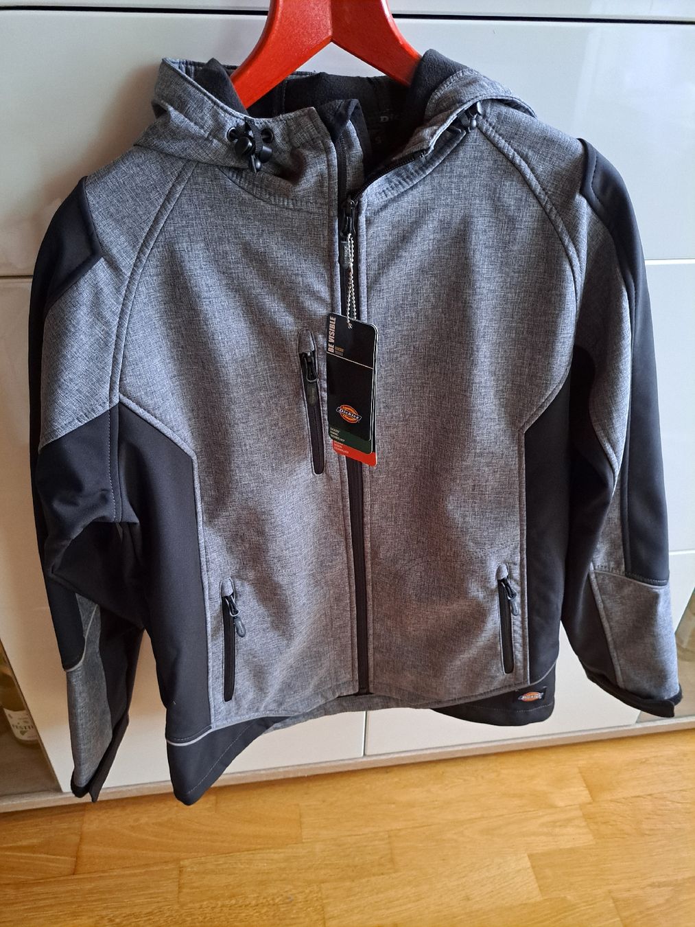 Giacche: Dickies Softshelljacke Größe: S – Nuovo e nell'imballaggio originale da Morens FR venduto da Kiscica