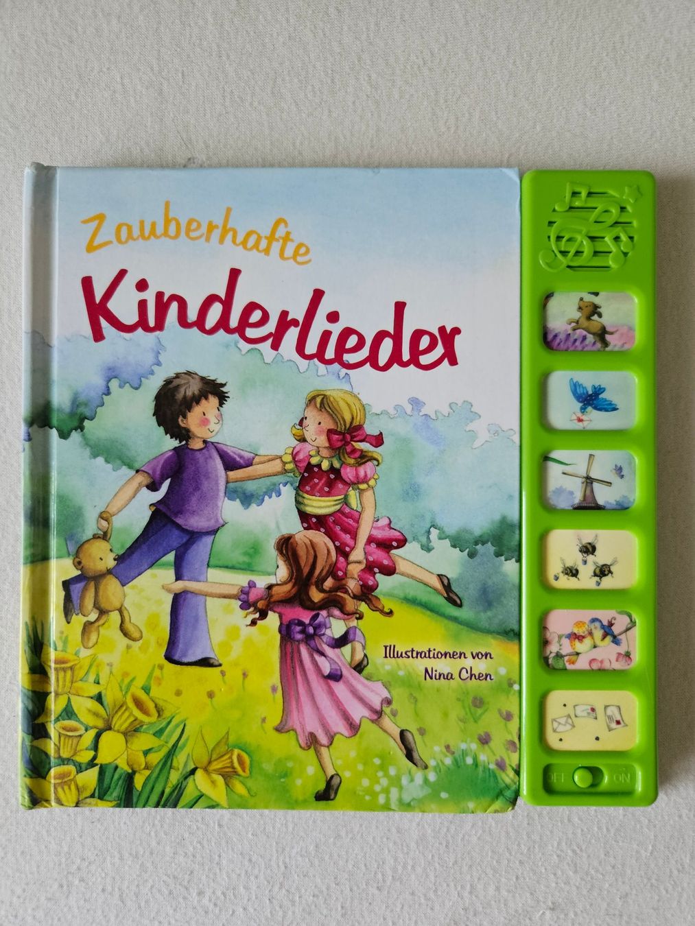 Livres: Button Sound Buch Zauberhafte Kinderlieder – D'occasion à Unterengstringen par saraman