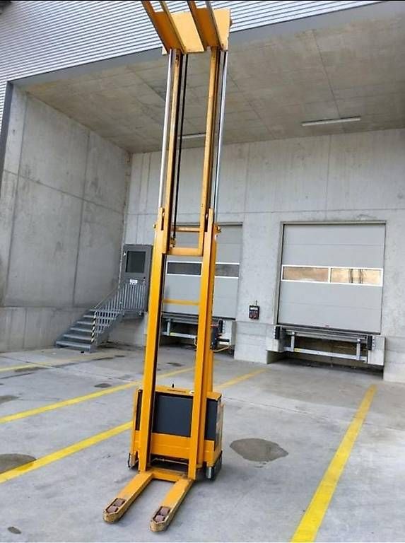 Ameise Carrelli elevatori e a forche: Deichselstapler Ameise – Usato da Erlinsbach SO venduto da roman728 1