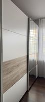 Kleiderschrank