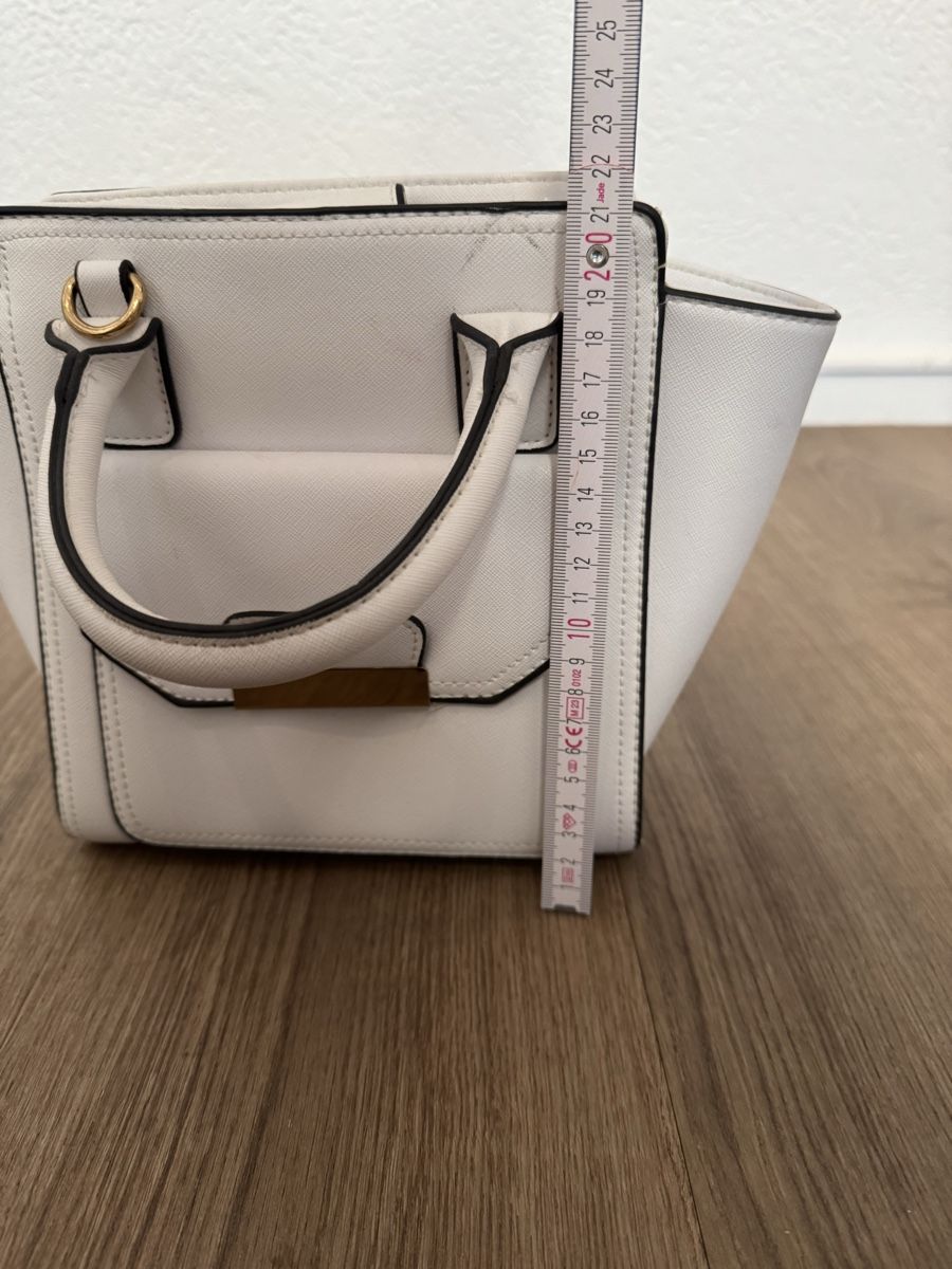 Taschen für Damen: New Look Tasche Handtasche weiss – Gebraucht aus Fislisbach von KolibriSecondhand 9