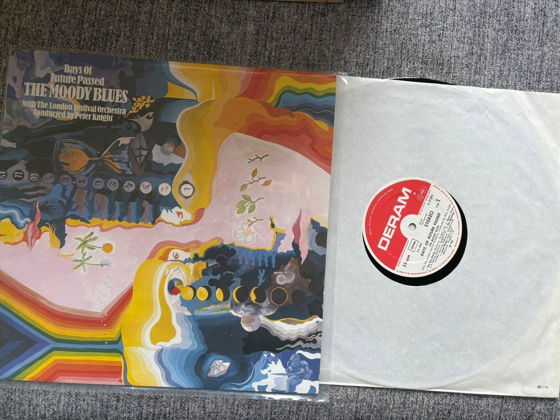Dischi in vinile: The Moody Blues - Days Of Future Passed - DE	 – Usato da Zofingen venduto da Bigron