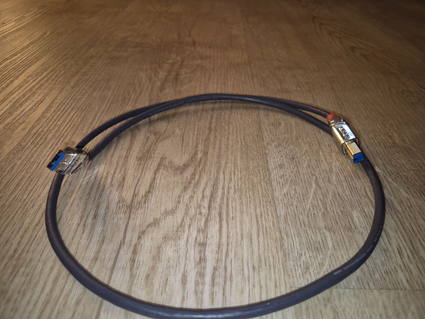 Cavi: USB 3 (A-B) Kabel Lindy 1 Meter – Usato da Schliern b. Köniz venduto da Gavin2010