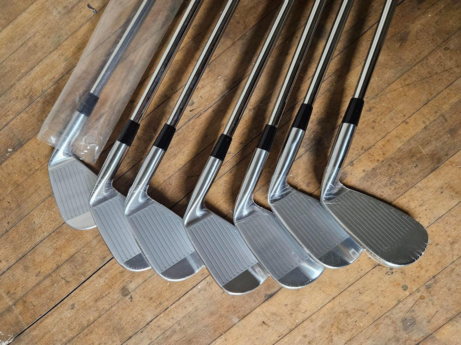 Mizuno Mazze & Set: MIZUNO Pro 241 LH NEU – Nuovo (secondo la descrizione) da Bern venduto da Turri007 4