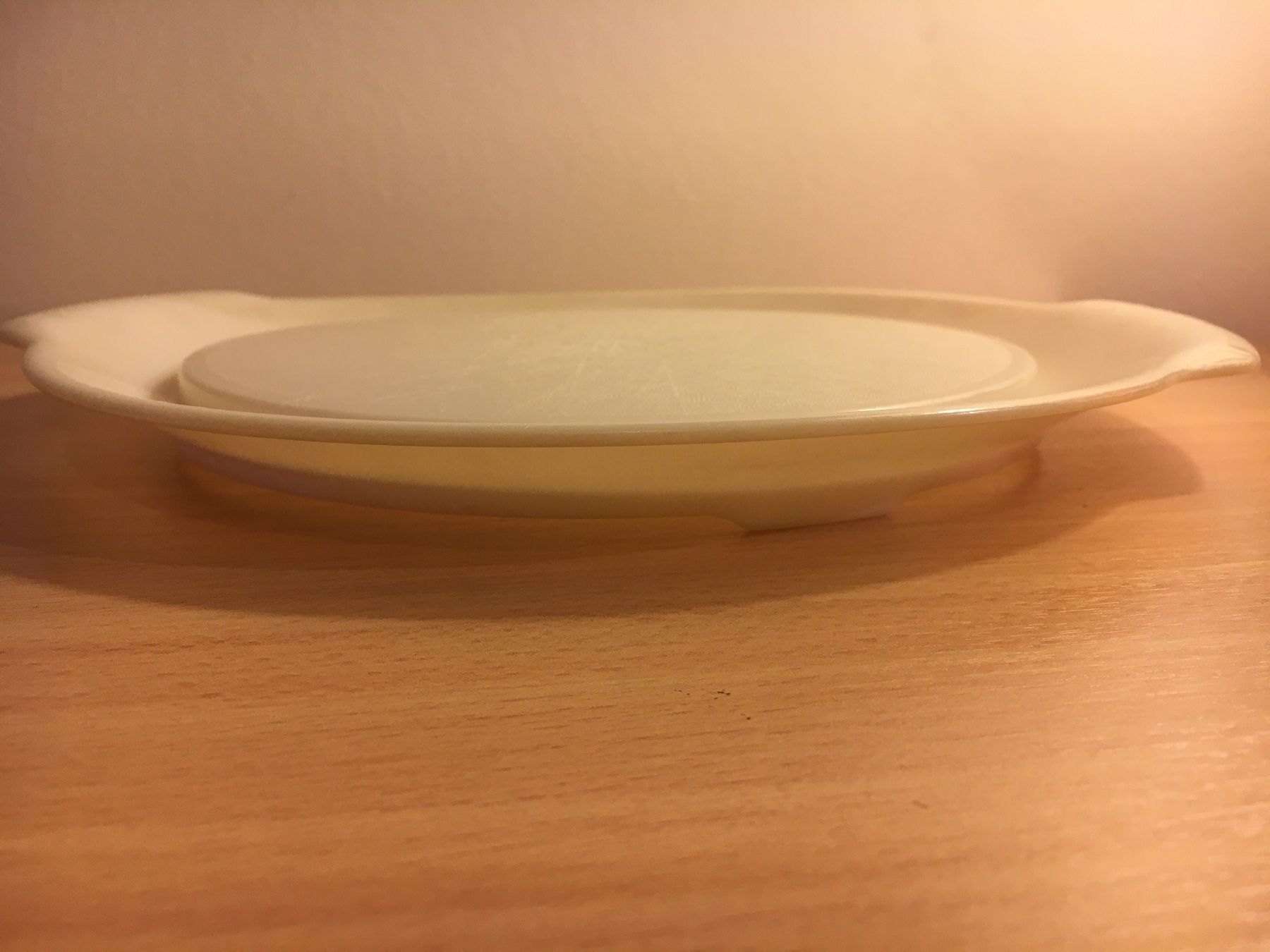 Tupperware Servierplatten: Tupperware - Jel-N-Serve, weiss, 19 cm – Gebraucht aus Luzern von Jiggy_8898 1