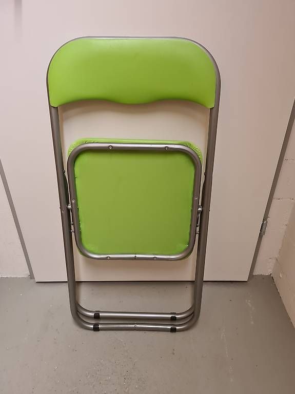 Chaises: 5x Klappstühle – D'occasion à Chur par priester09 3