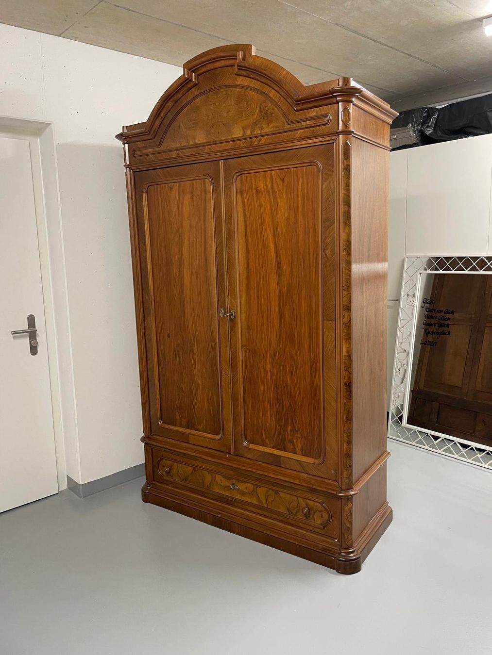 Armadi: Antiker Schrank um 1900 – Usato da Thun venduto da Fra130
