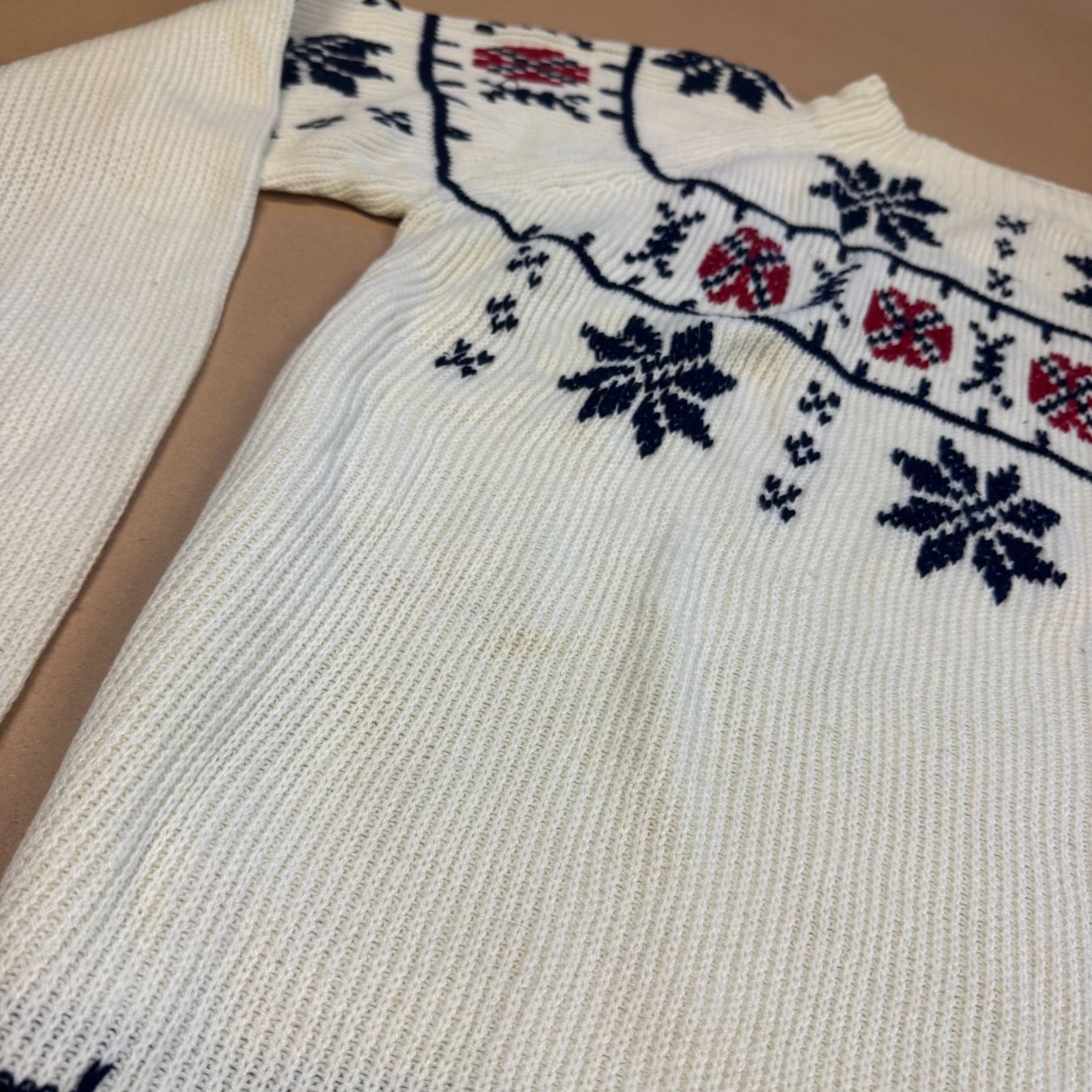 Maglioni & Felpe: JC Penney vintage knitted sweatshirt retro strickpullover 90 – Usato da St. Gallen venduto da sourced_limited 3