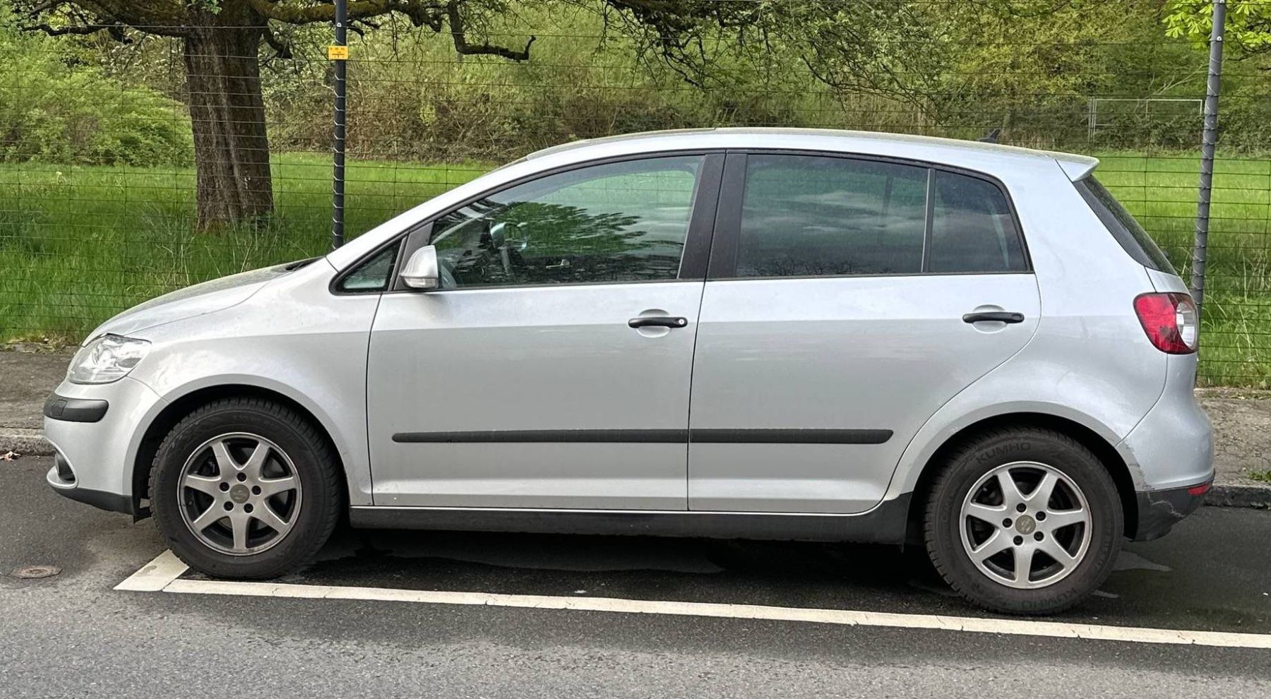 VW Automobili: VW Golf Plus !!!Motorschaden!!! – Usato da Langnau am Albis venduto da Beef 3