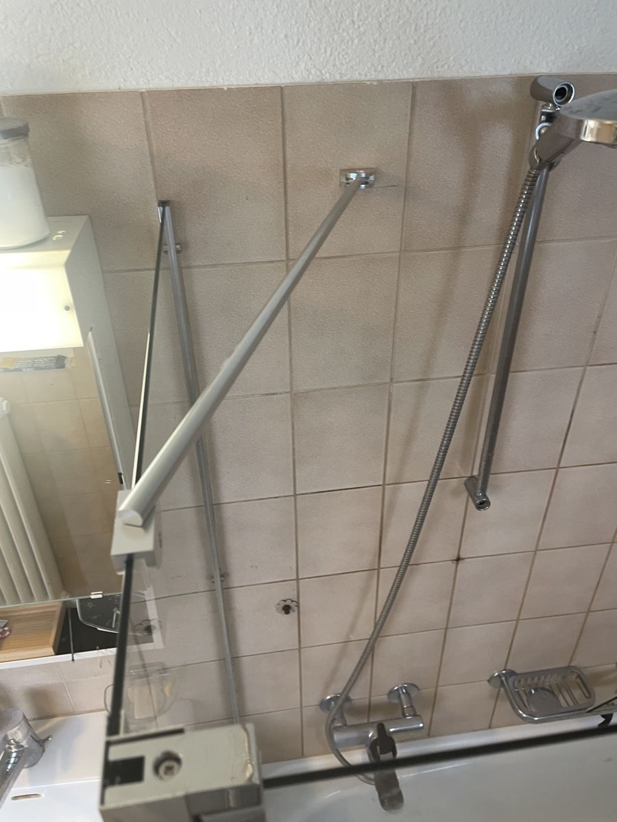 Paravents: Duschwand Badewanne  – Neu (gemäss Beschreibung) aus Wallisellen von fontafilm 6